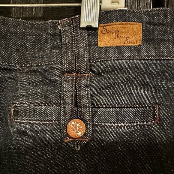 Stylish Gray Denim Jeans - Picture 6 of 10